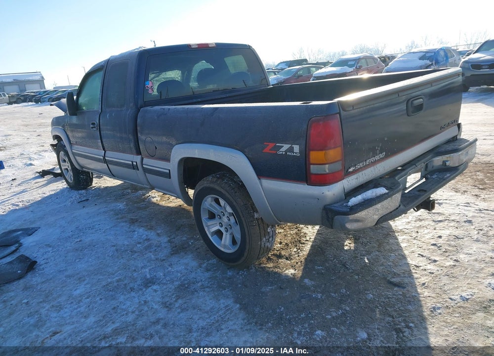 2000 CHEVROLET SILVERADO 1500 LS VIN: 2GCEK19T2Y1333156