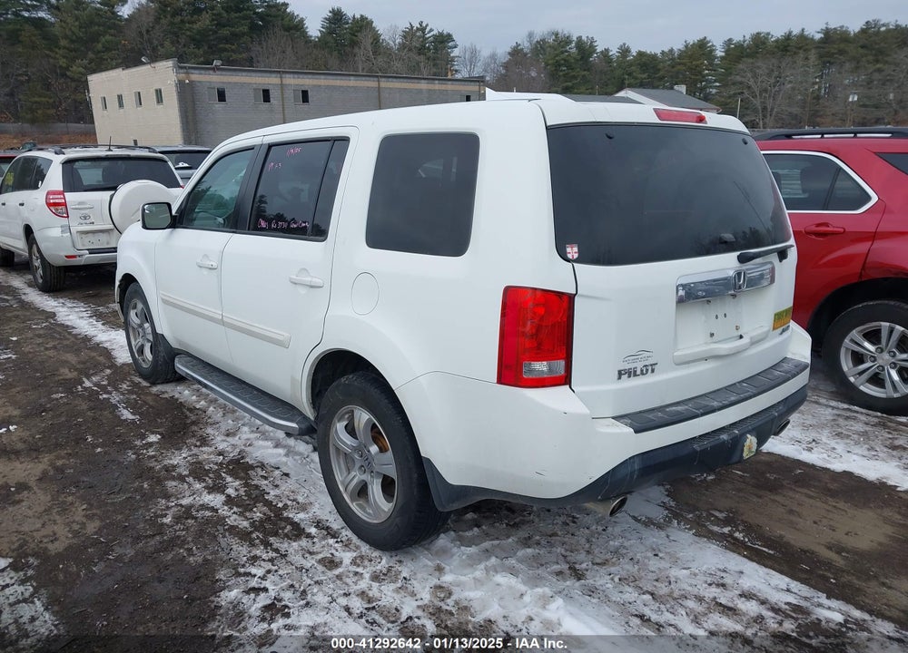 2014 HONDA PILOT EX-L VIN: 5FNYF4H54EB021516