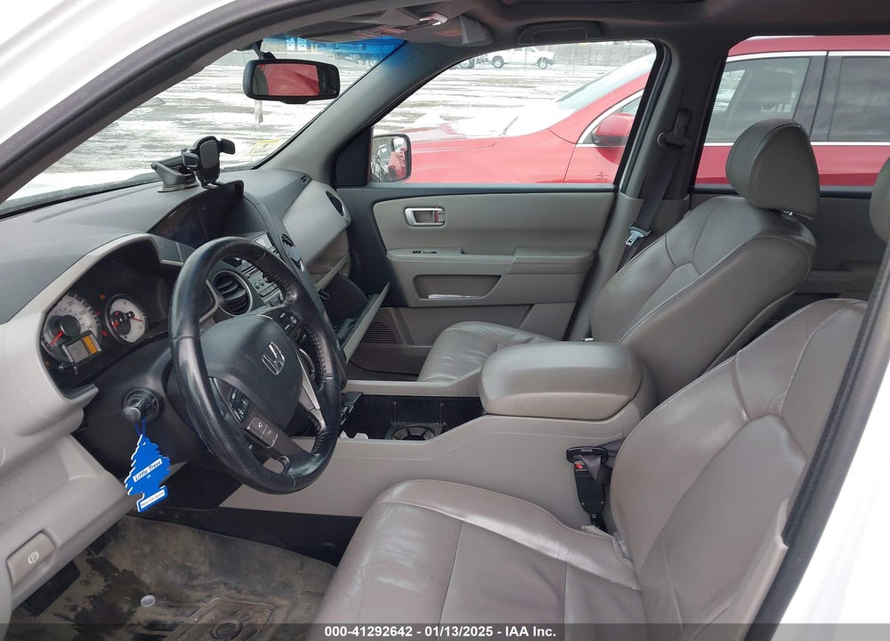 2014 HONDA PILOT EX-L VIN: 5FNYF4H54EB021516