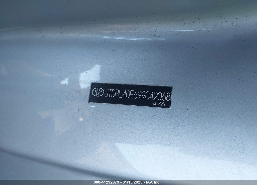 2009 TOYOTA COROLLA VIN: JTDBL40E699042068