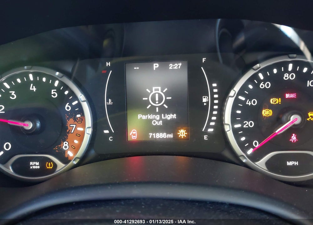 2016 JEEP RENEGADE LATITUDE VIN: ZACCJABT0GPD20561