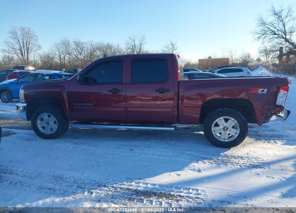 2013 CHEVROLET SILVERADO 1500 LT VIN: 3GCPKSE75DG170317