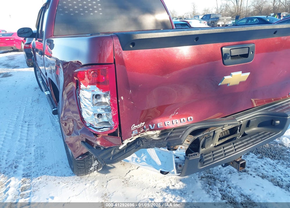 2013 CHEVROLET SILVERADO 1500 LT VIN: 3GCPKSE75DG170317