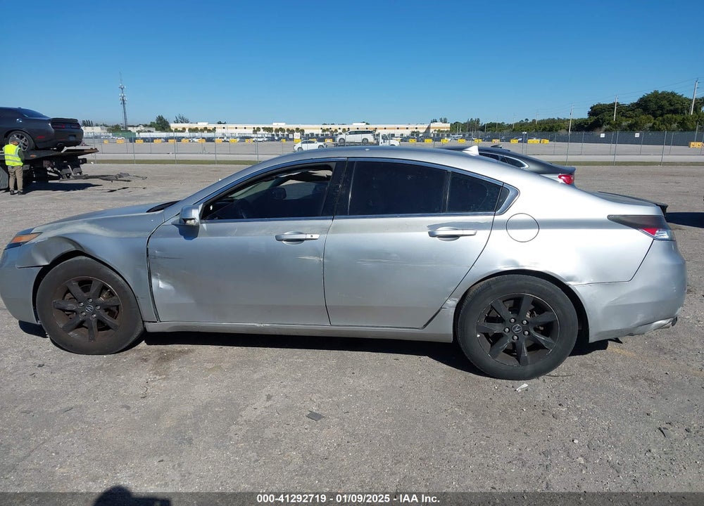 2012 ACURA TL VIN: 19UUA8F23CA034262