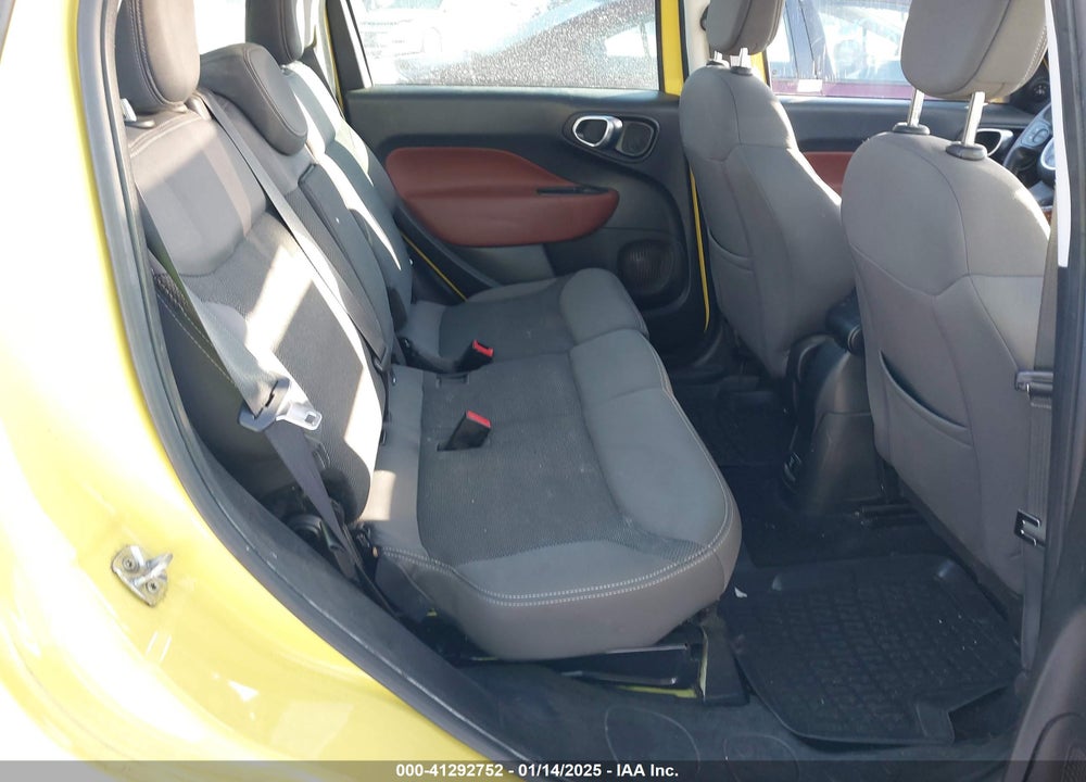 2014 FIAT 500L TREKKING VIN: ZFBCFADH0EZ013600