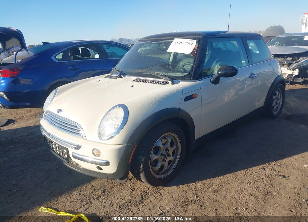 2004 MINI COOPER VIN: WMWRC33494TC54664