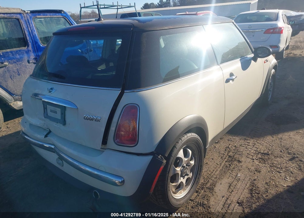 2004 MINI COOPER VIN: WMWRC33494TC54664