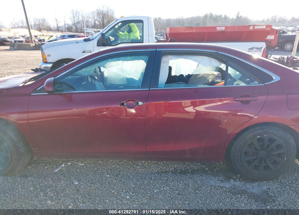 2017 TOYOTA CAMRY LE VIN: 4T1BF1FK2HU814348
