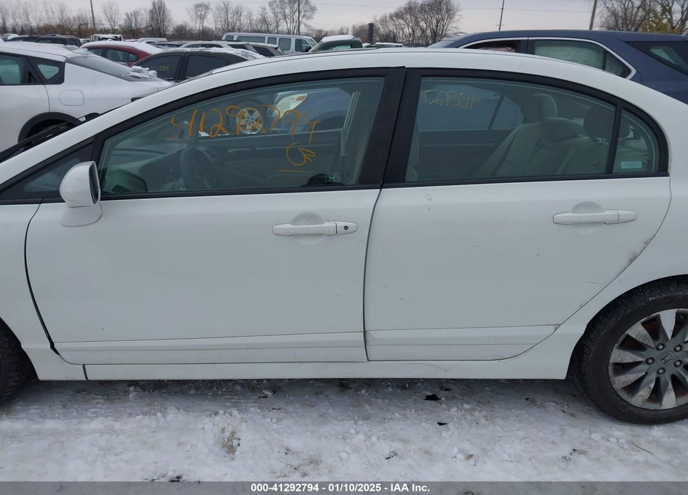 2009 HONDA CIVIC VIN: 19XFA16819E000622