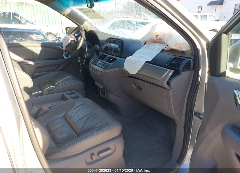 2008 HONDA ODYSSEY EX-L VIN: 5FNRL38618B068264