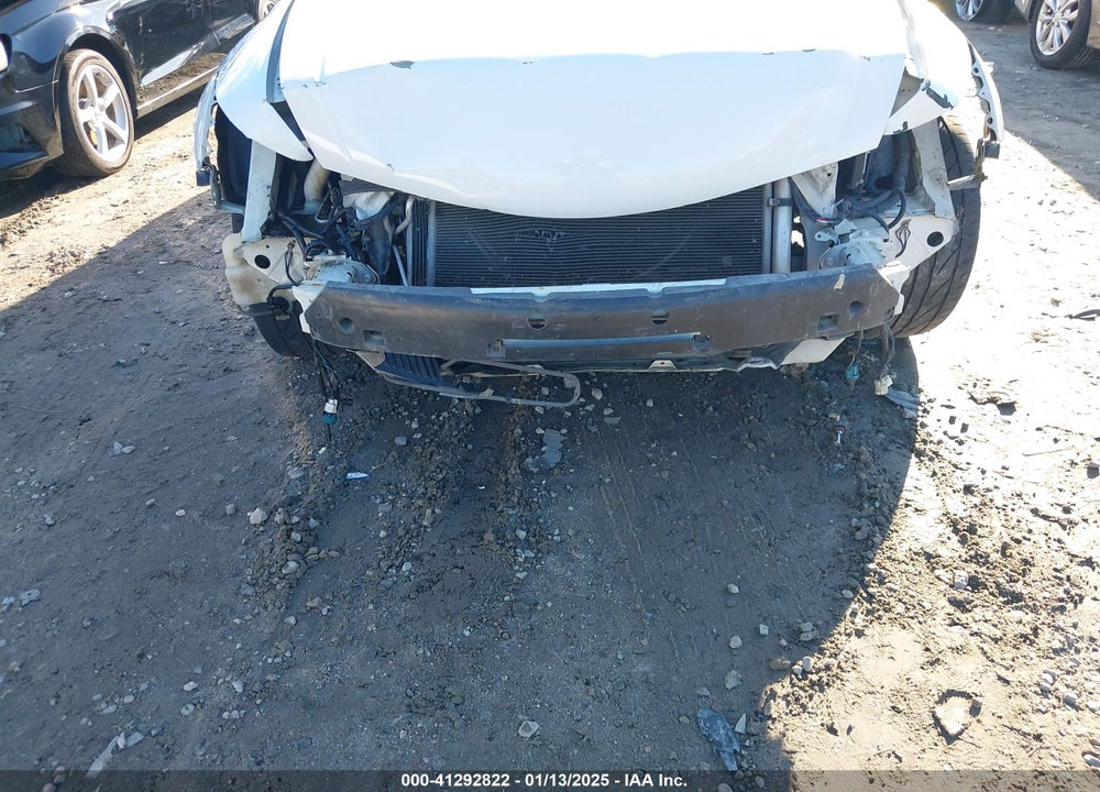 2011 HONDA ACCORD 2.4 SE VIN: 1HGCP2F68BA121101