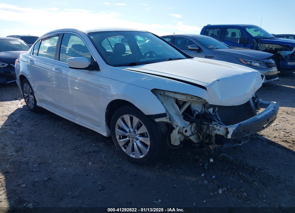 2011 HONDA ACCORD 2.4 SE VIN: 1HGCP2F68BA121101