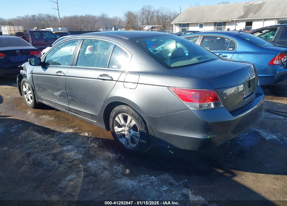 2008 HONDA ACCORD 2.4 LX-P VIN: 1HGCP26498A137749