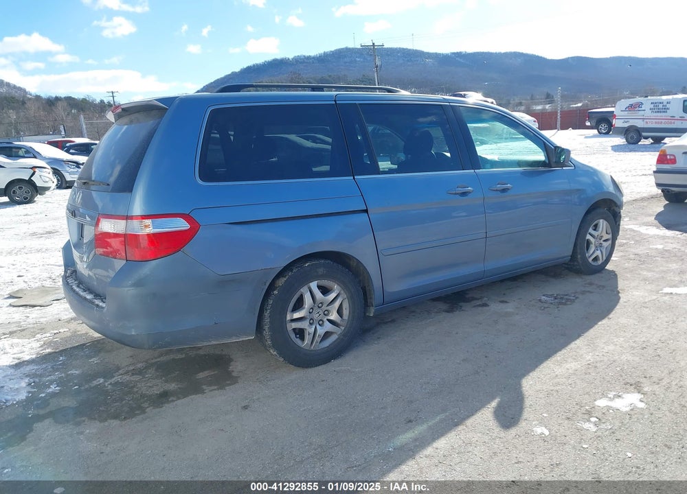 2007 HONDA ODYSSEY EX VIN: 5FNRL38467B106469