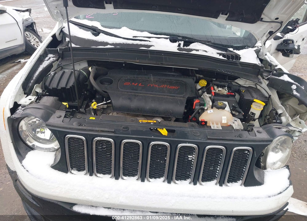 2018 JEEP RENEGADE LATITUDE 4X4 VIN: ZACCJBBB9JPJ32851