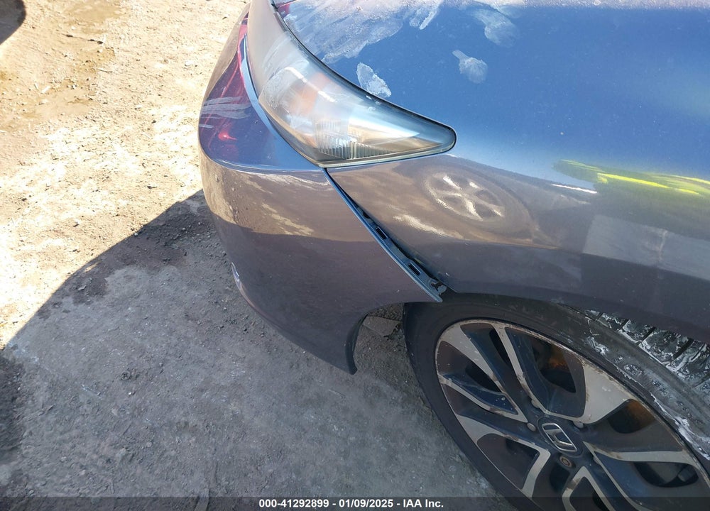 2014 HONDA CIVIC VIN: 2HGFB2F88EH535725