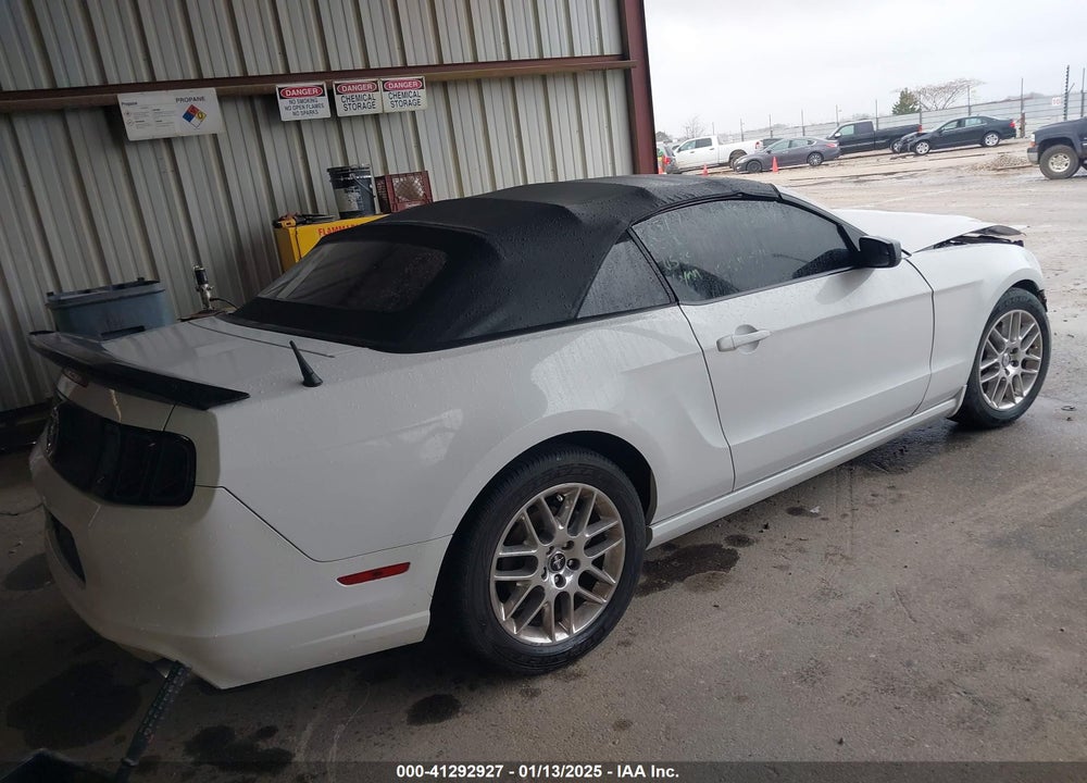 2014 FORD MUSTANG VIN: 1ZVBP8EM9E5220114