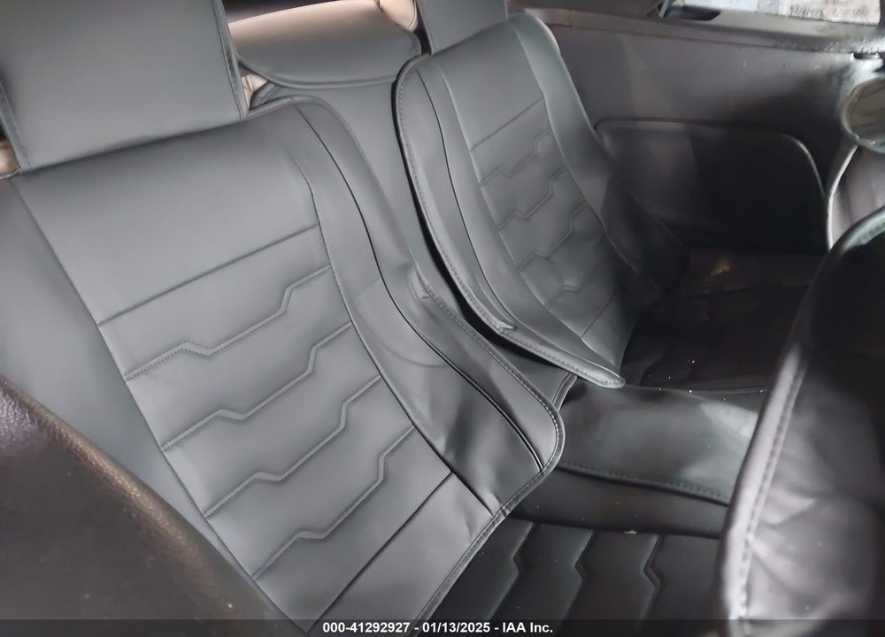 2014 FORD MUSTANG VIN: 1ZVBP8EM9E5220114