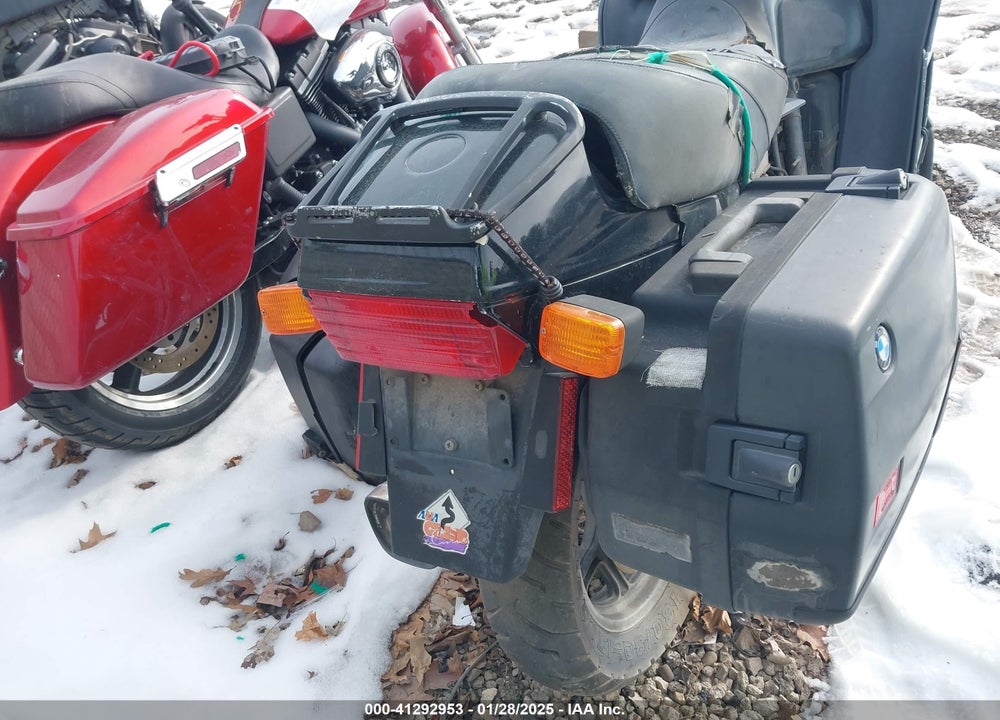 1985 BMW K100 RT VIN: WB1051408F0050636