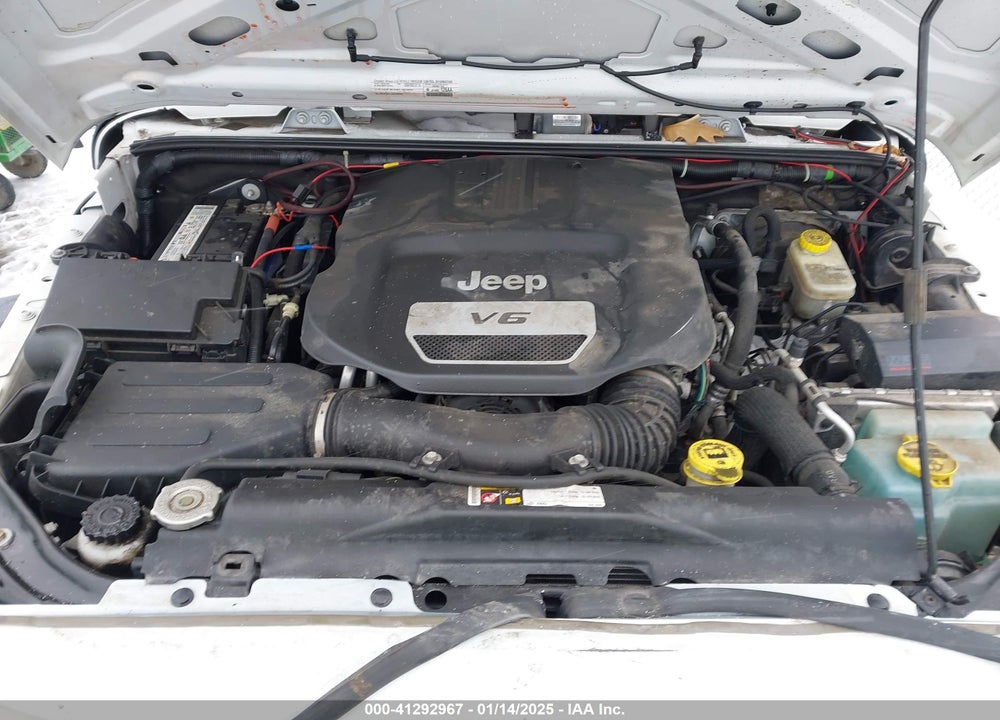 2015 JEEP WRANGLER UNLIMITED SPORT VIN: 1C4BJWDG7FL521109
