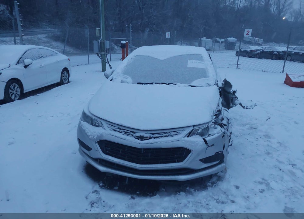 2018 CHEVROLET CRUZE VIN: 1G1BC5SM6J7220676