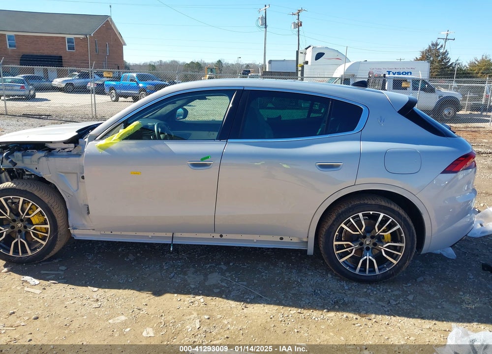 2024 MASERATI GRECALE GT VIN: ZN6PMDAA0R7447688