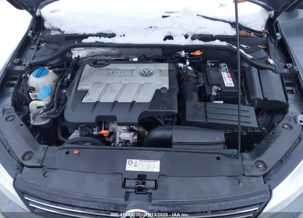 2011 VOLKSWAGEN JETTA VIN: 3VWLL7AJXBM097645