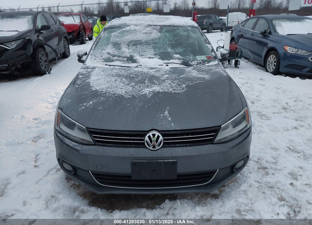 2011 VOLKSWAGEN JETTA VIN: 3VWLL7AJXBM097645