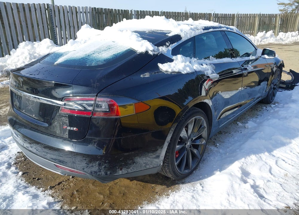 2015 TESLA MODEL S 85D/P85D VIN: 5YJSA1E40FF117515