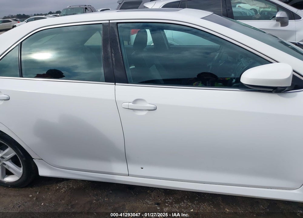 2013 TOYOTA CAMRY SE VIN: 4T1BF1FKXDU715111
