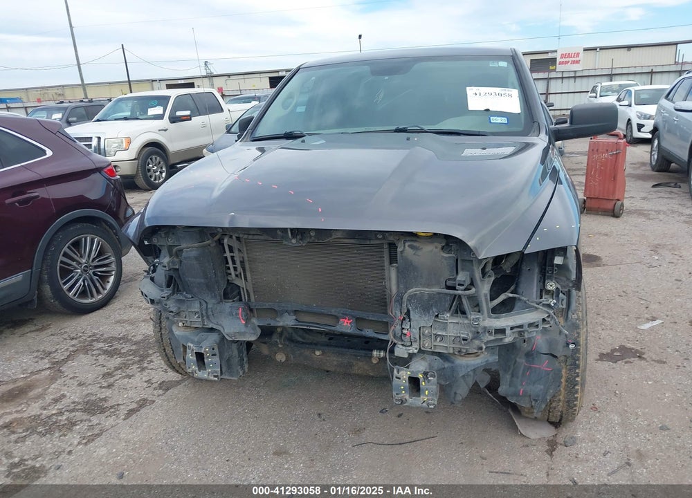 2020 RAM 1500 CLASSIC VIN: 1C6RR6FG0LS114553