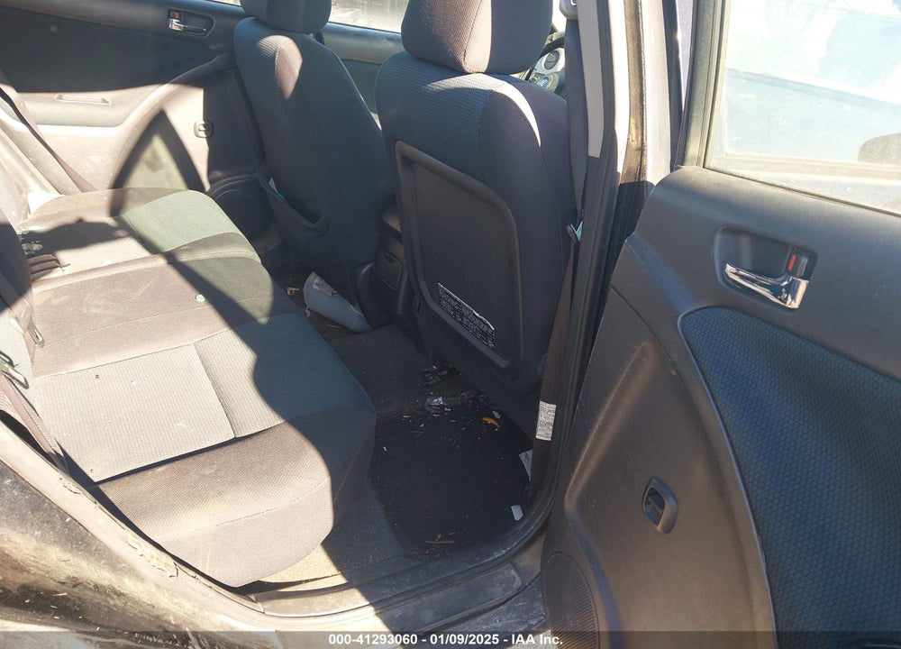 2005 TOYOTA MATRIX/XR VIN: 2T1KR32E65C470622