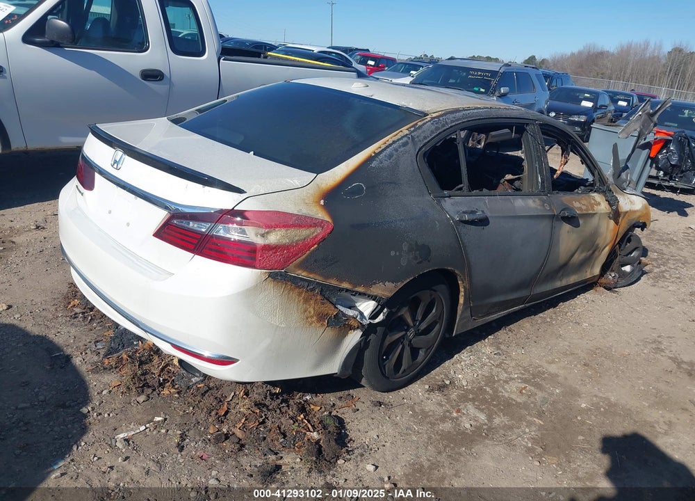 2017 HONDA ACCORD VIN: 1HGCR2F78HA233666