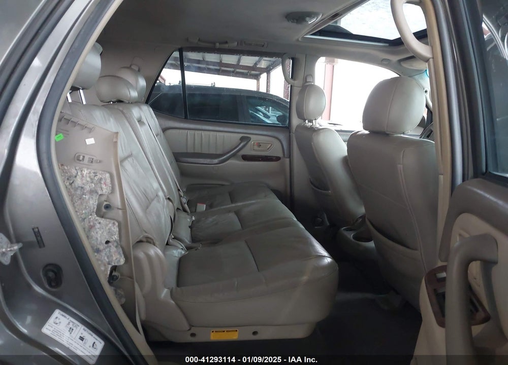 2005 TOYOTA SEQUOIA LIMITED V8 VIN: 5TDZT38A25S239888