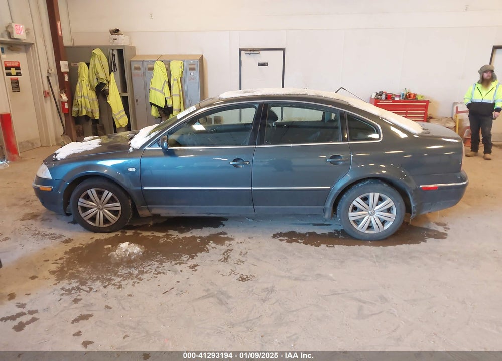 2003 VOLKSWAGEN PASSAT GLX VIN: WVWRH63B43P183964