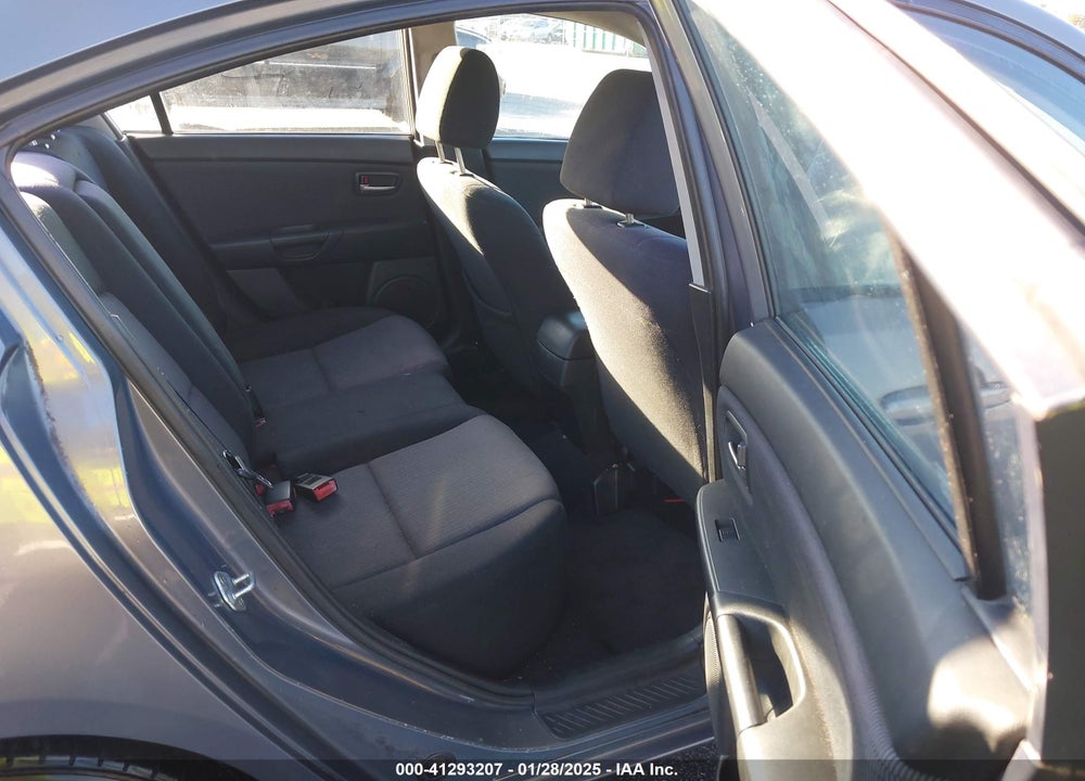2007 MAZDA 3 I VIN: JM1BK32F871734878