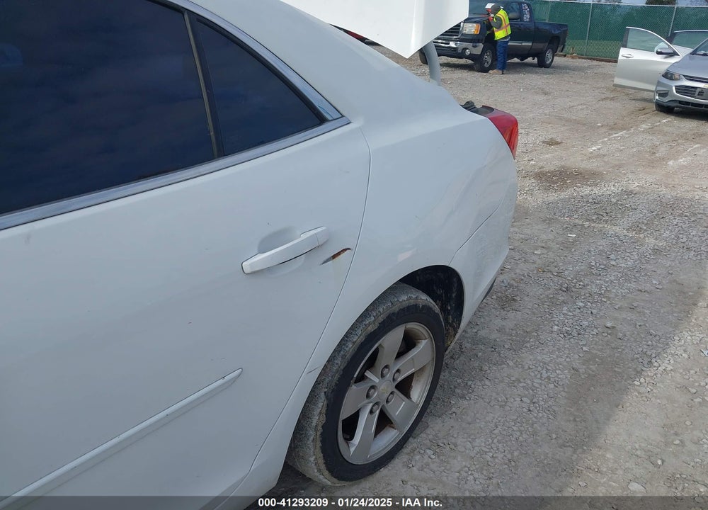2015 CHEVROLET MALIBU VIN: 1G11B5SL4FF200462