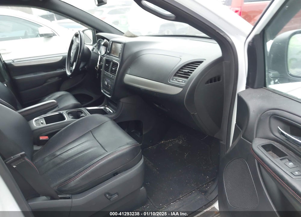 2014 DODGE GRAND CARAVAN R/T VIN: 2C4RDGEG3ER348916