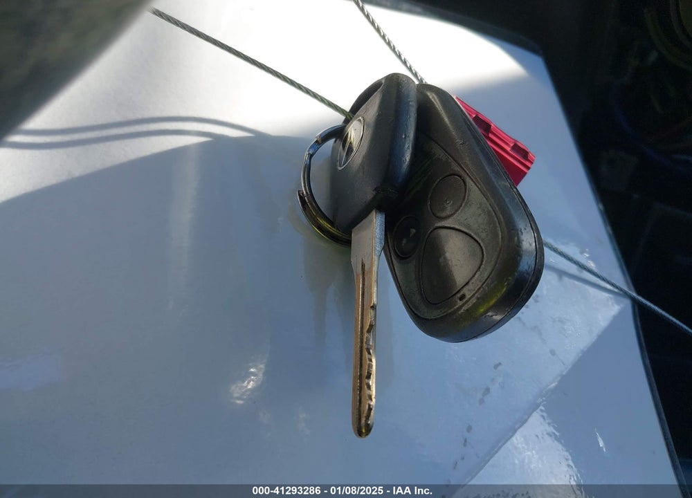 2004 ACURA TL VIN: 19UUA66284A048177