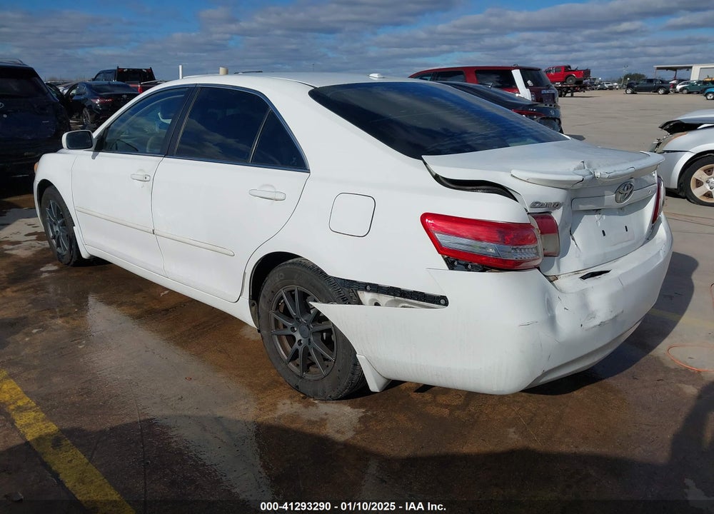 2010 TOYOTA CAMRY LE VIN: 4T4BF3EK8AR011861