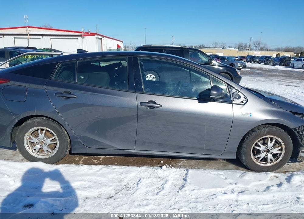 2017 TOYOTA PRIUS PRIME PREMIUM VIN: JTDKARFP7H3003731