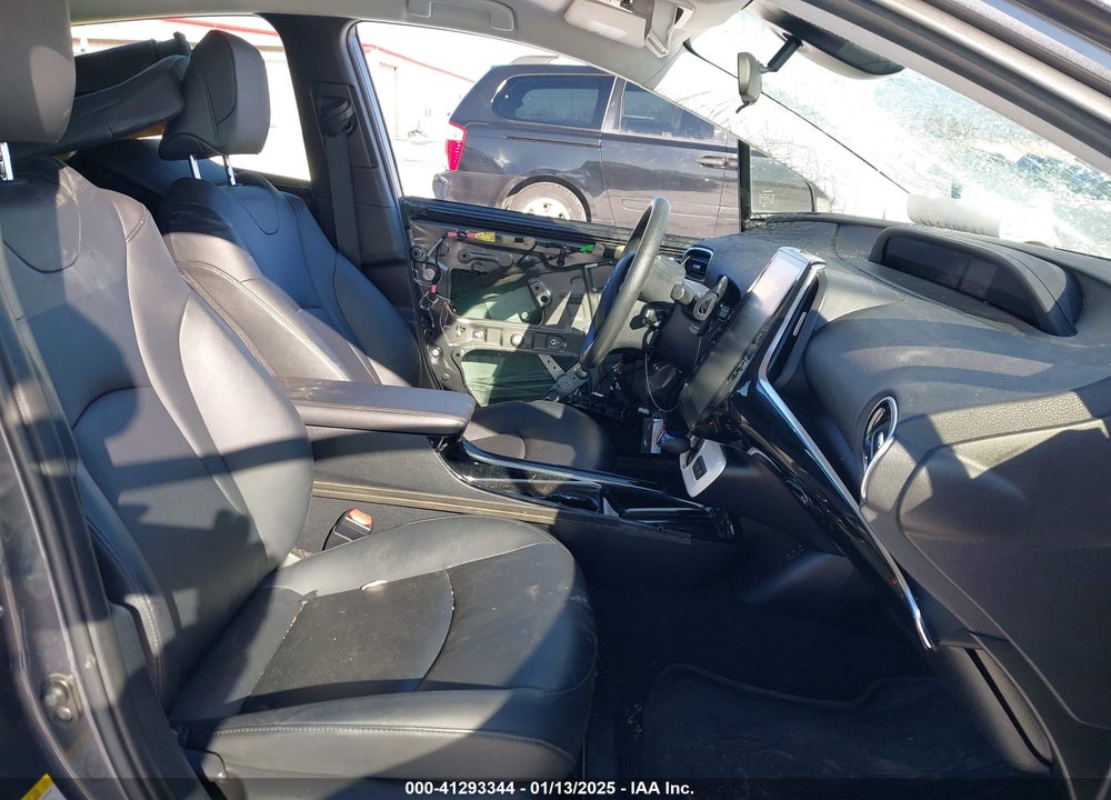 2017 TOYOTA PRIUS PRIME PREMIUM VIN: JTDKARFP7H3003731