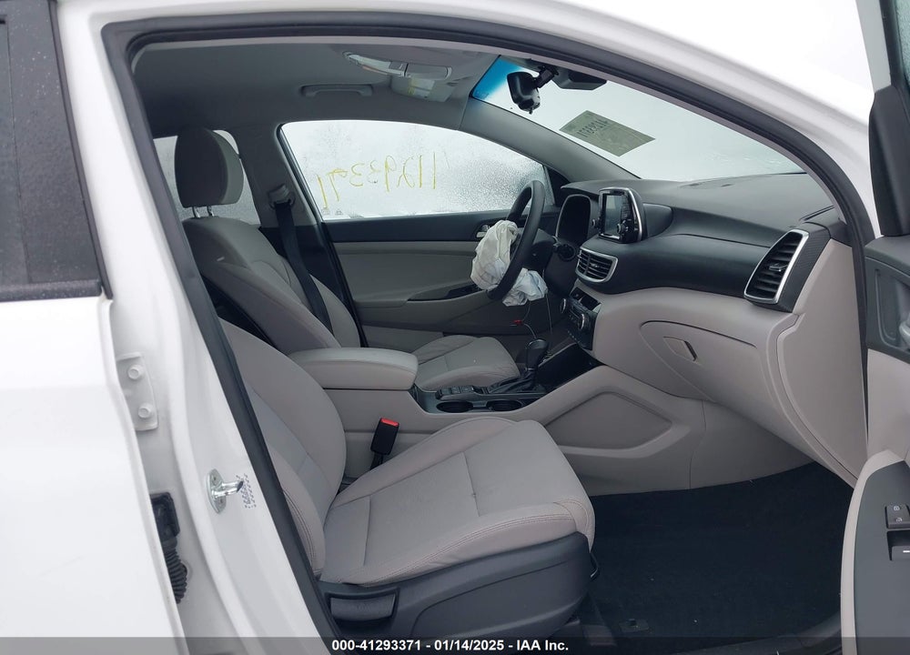 2021 HYUNDAI TUCSON VALUE VIN: KM8J3CA41MU315950