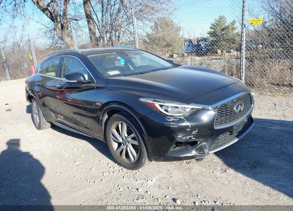2019 INFINITI QX30 LUXE VIN: SJKCH5CP2KA009403