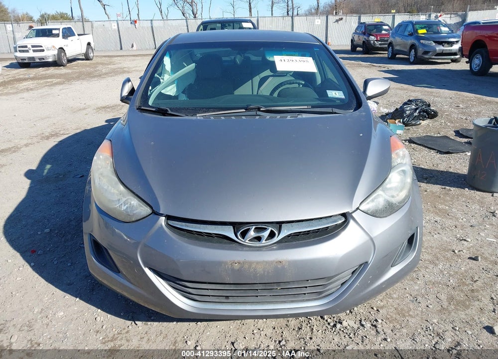 2013 HYUNDAI ELANTRA VIN: 5NPDH4AE7DH377297