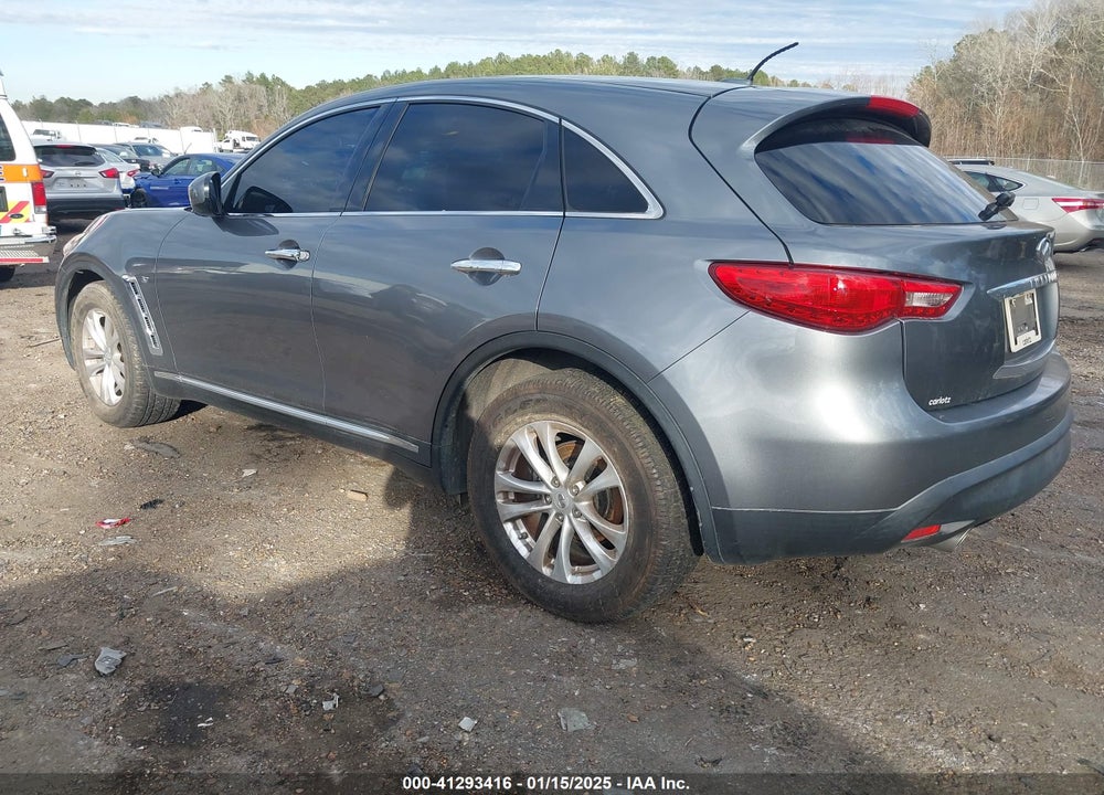 2017 INFINITI QX70 VIN: JN8CS1MUXHM142407