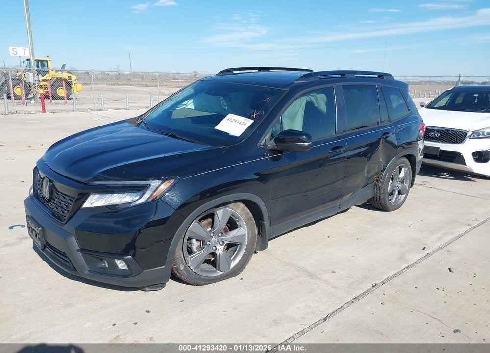 2021 HONDA PASSPORT VIN: 5FNYF7H92MB003874