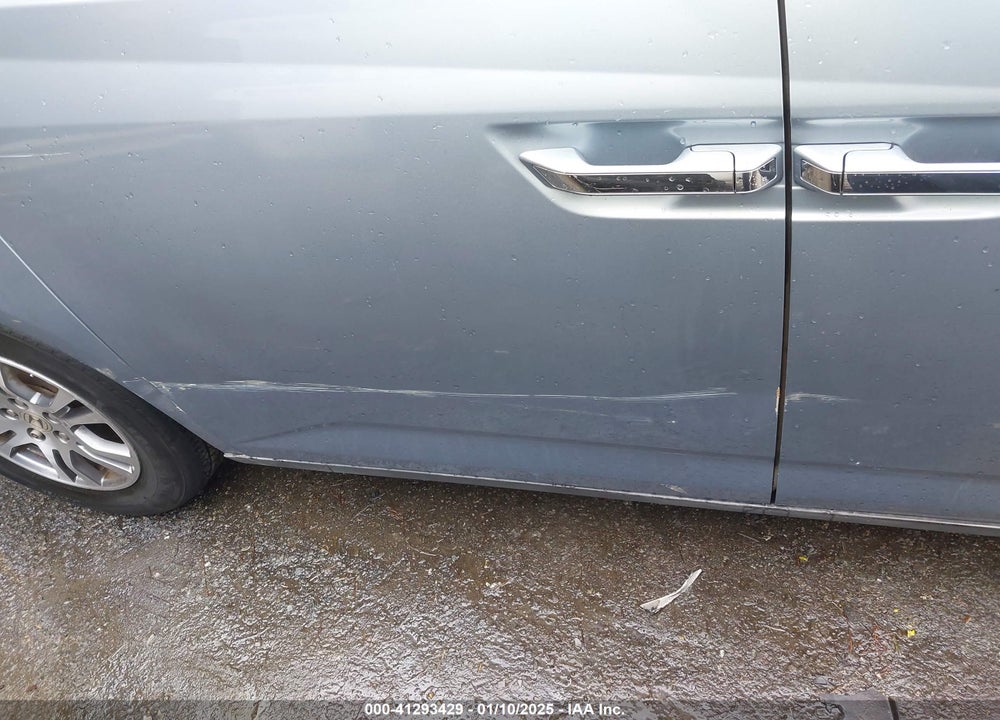 2011 HONDA ODYSSEY EX-L VIN: 5FNRL5H66BB039488
