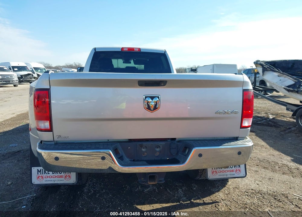 2017 RAM 3500 TRADESMAN  4X4 8' BOX VIN: 3C63RRGL4HG677459