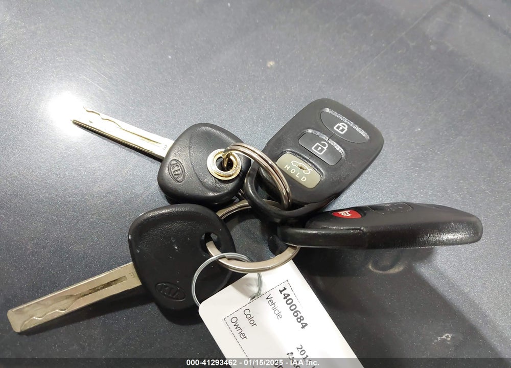 2011 KIA OPTIMA LX VIN: KNAGM4A79B5054096
